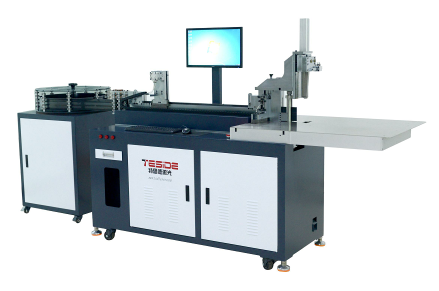 Kundengebundene automatische Biegemaschine der Stahlklinge TSD-850 für die EVA-Stempelherstellung